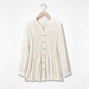 Thread & Supply White and Gold Button Up Blouse